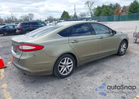 2013 Ford Fusion Se z USA, uszkodzony, nr VIN 3FA6P0HR3DR103482